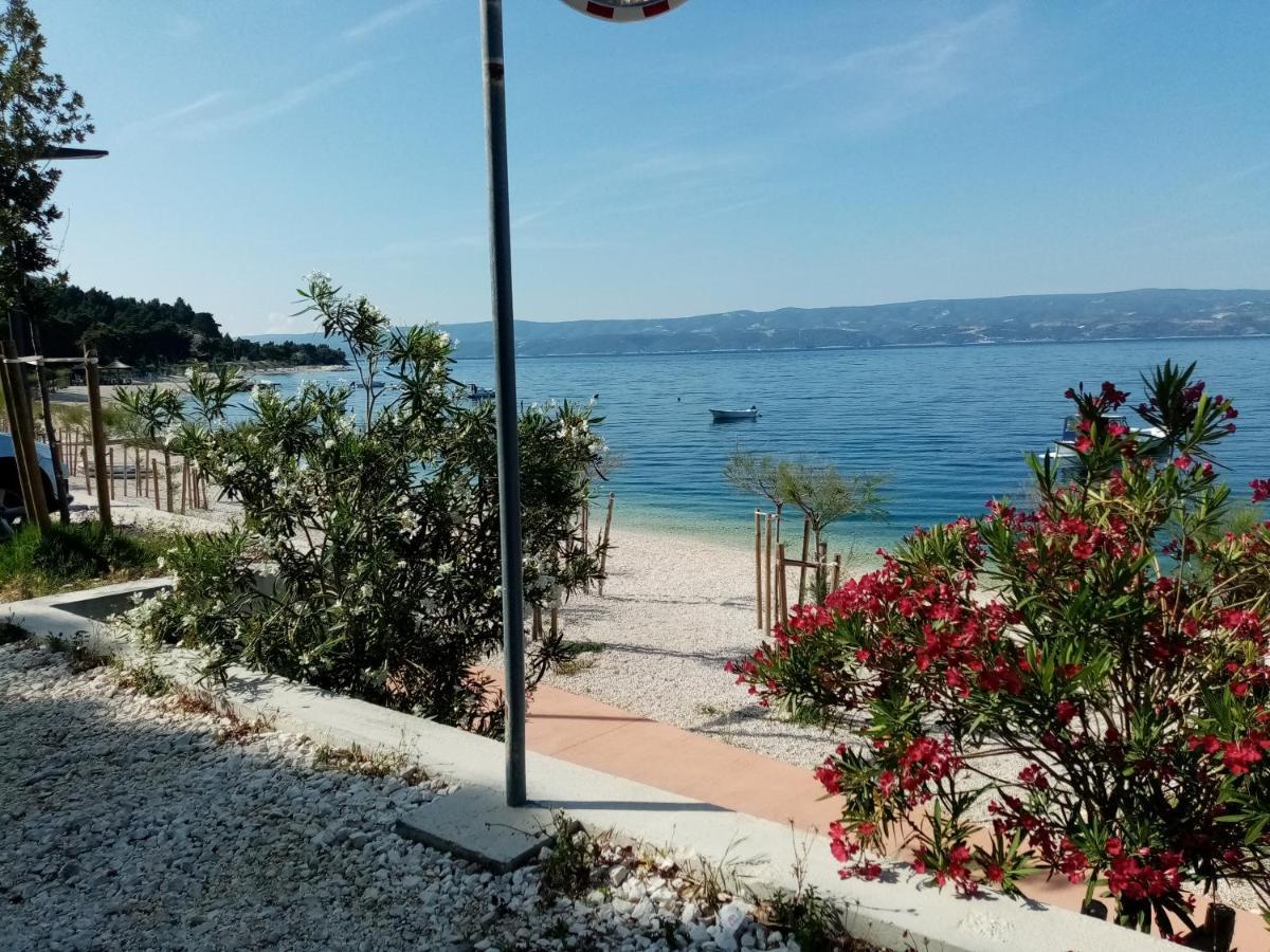 Apartment Zizi Omiš Exteriör bild
